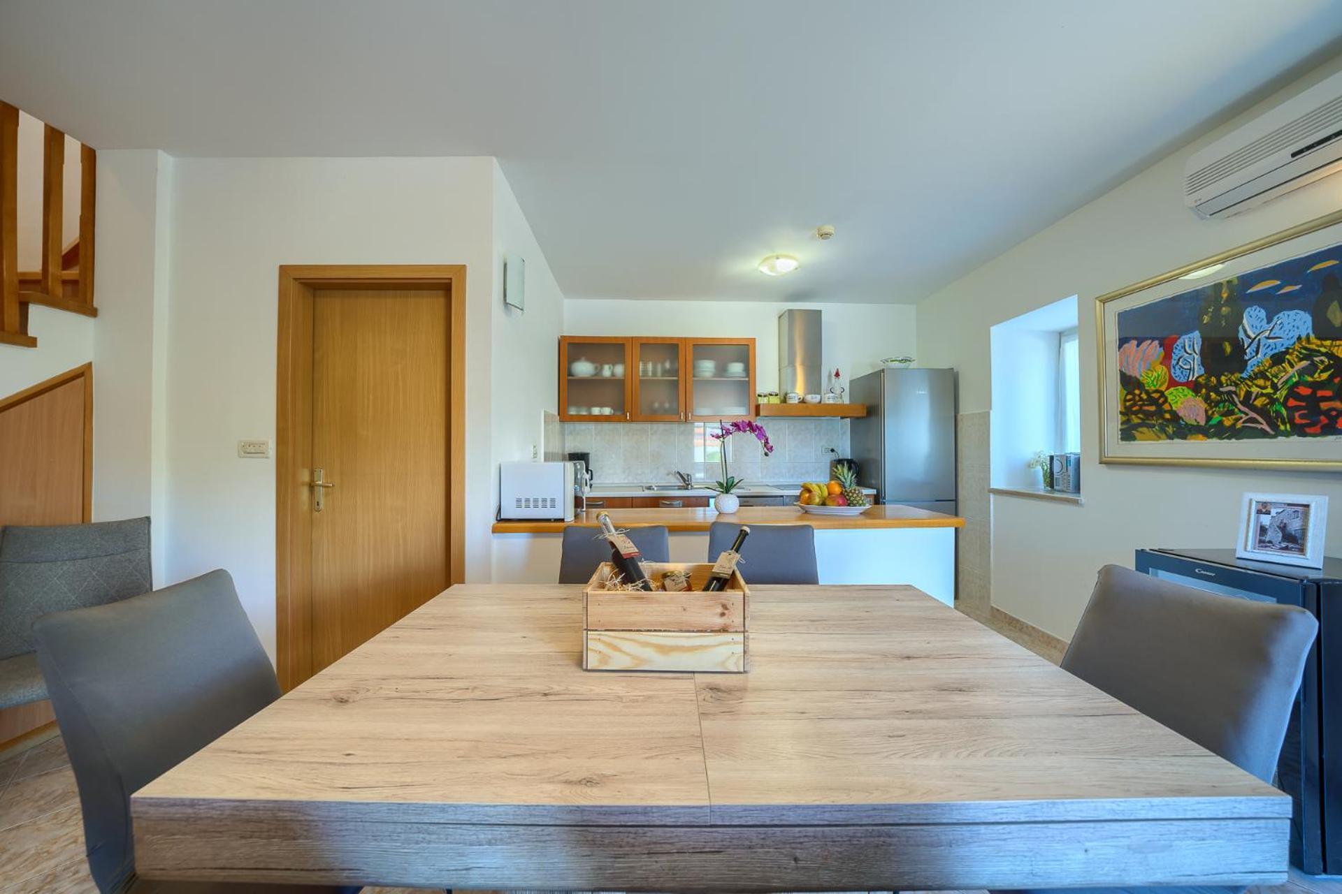 Villa Bonaca Perfect Location For A Holiday With Friends Or Family, Heated Pool Sumartin Eksteriør billede