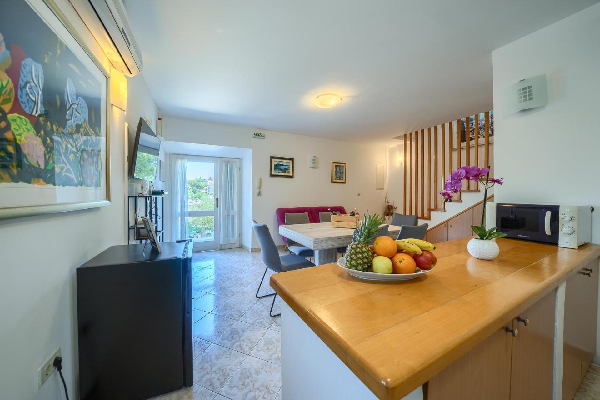 Villa Bonaca Perfect Location For A Holiday With Friends Or Family, Heated Pool Sumartin Eksteriør billede
